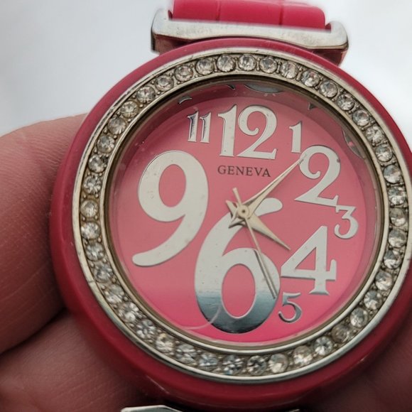 Geneva Watch Lot of 7 Pink Silicone Bands Untested No Batteries For Parts Asst - Picture 4 of 16